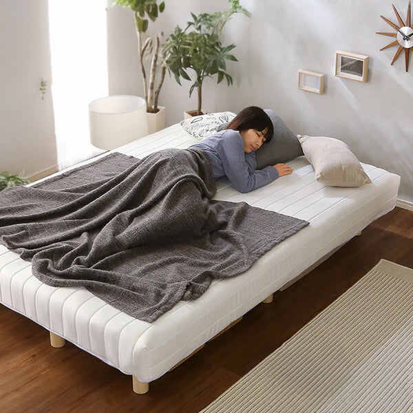脚付きマットレス ベッド ダブル ポケットコイル マットレス付き 無地 おしゃれ 北欧 足つきマットレス マットレス コイル入り すのこベッド 天然木(代引不可)