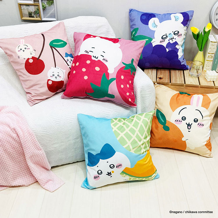 ちいかわ クッションカバー 45×45cm ちいかわ ハチワレ うさぎ モモンガ かわいい 可愛い フルーツ デザイン 果物 柄 カバー単品 プレゼント(代引不可)【メール便配送】